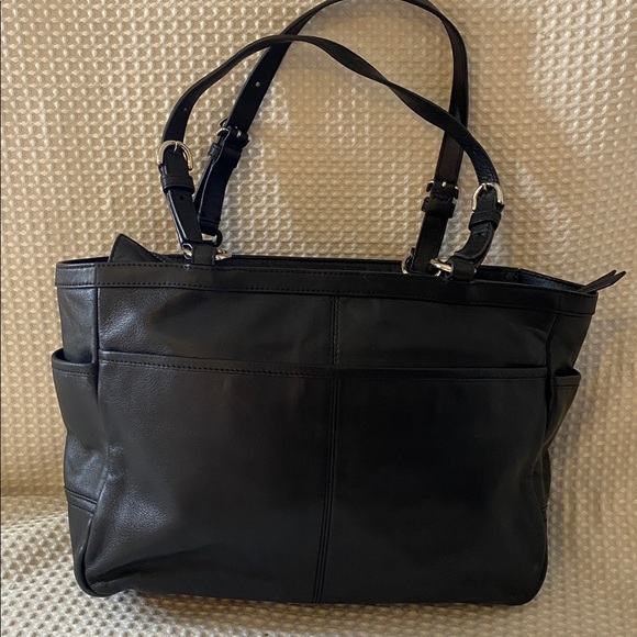 Coach Gallery East West Black Leather Zipper Tote bag purse - Picture 4 of 16